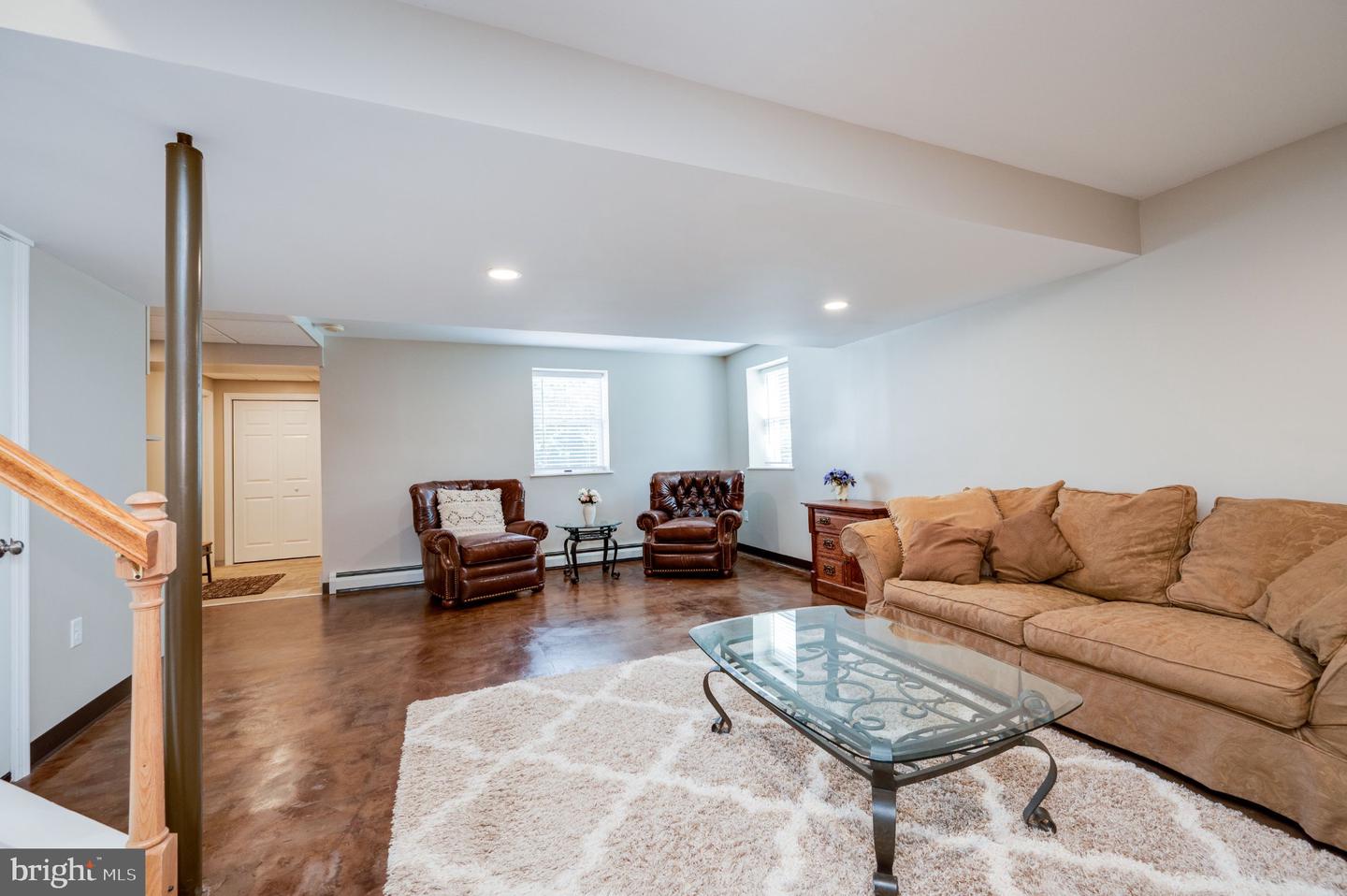4 Glen Hollow Ct Property Photo 63