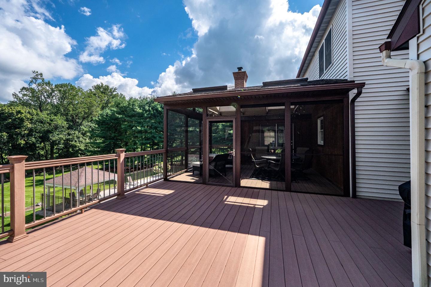 4 Glen Hollow Ct Property Photo 68