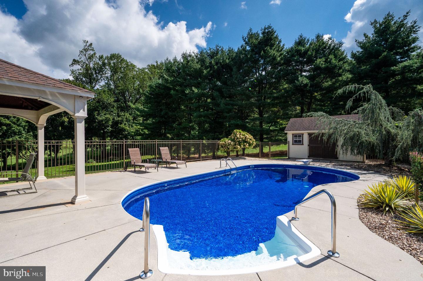 4 Glen Hollow Ct Property Photo 80
