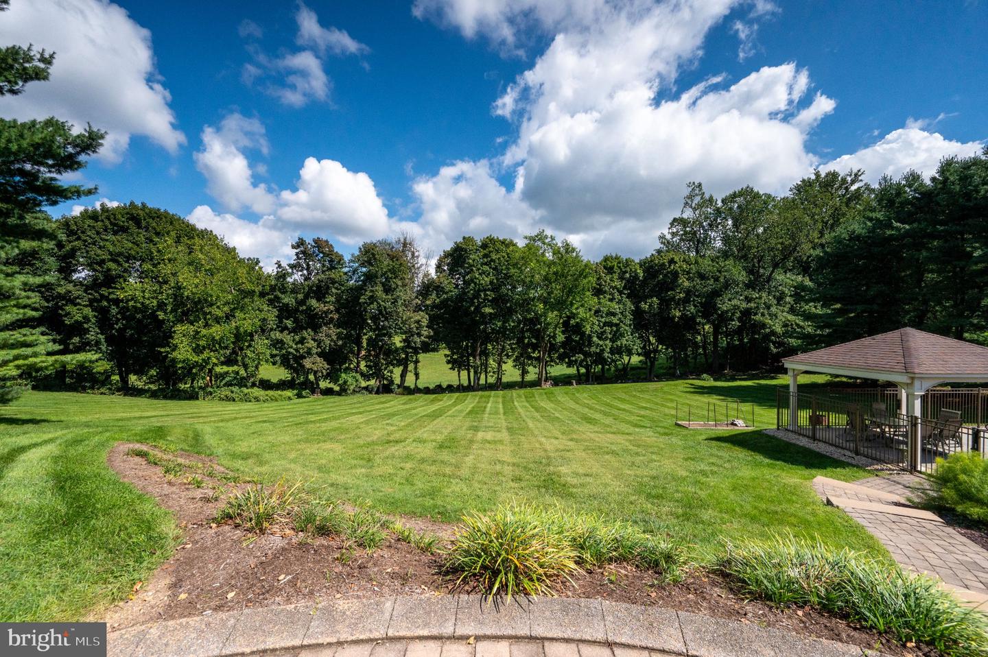 4 Glen Hollow Ct Property Photo 82