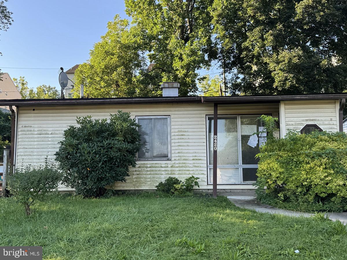 2420 Mckinley Property Photo 2