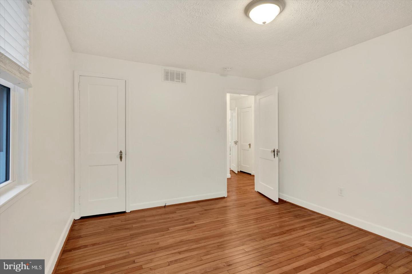 404 Spruce St Property Photo 10