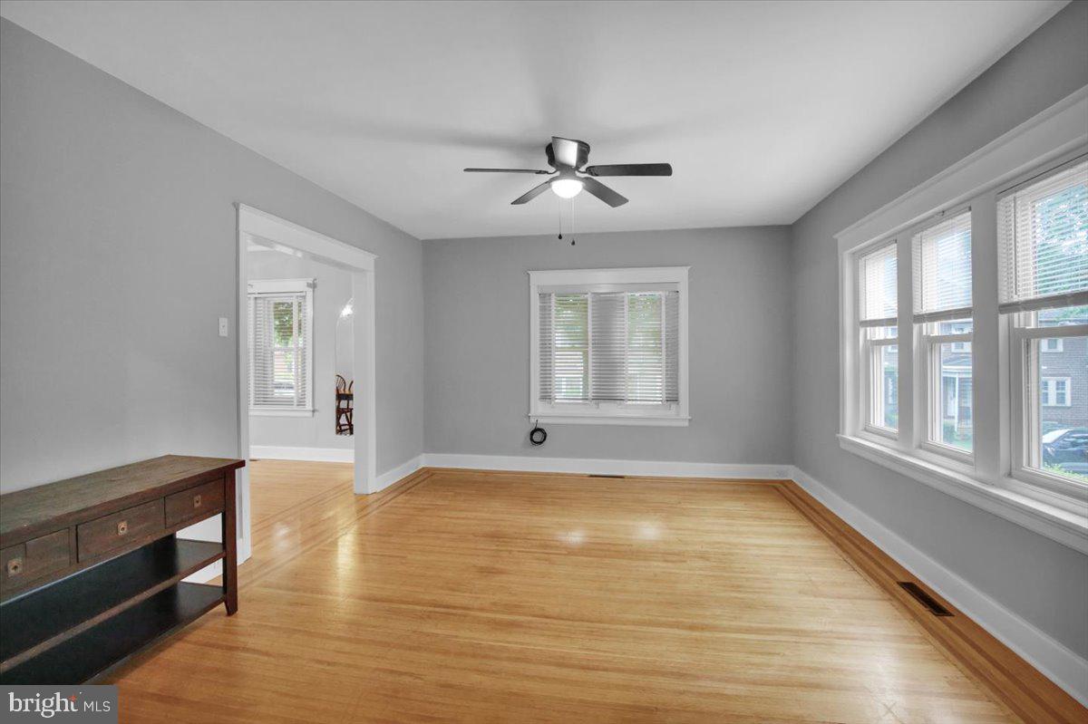 23 Trebor Pl Property Photo 3