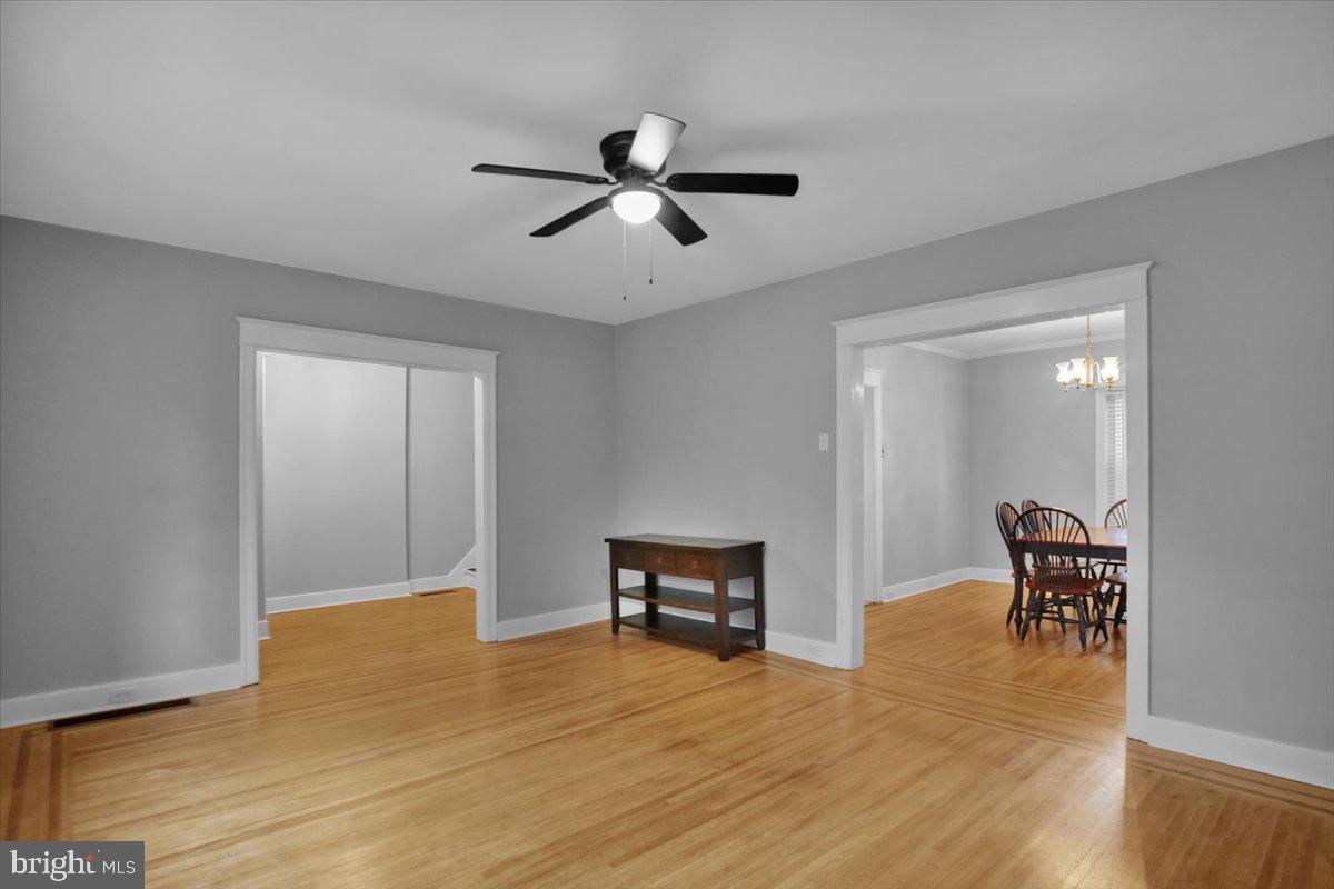 23 Trebor Pl Property Photo 4