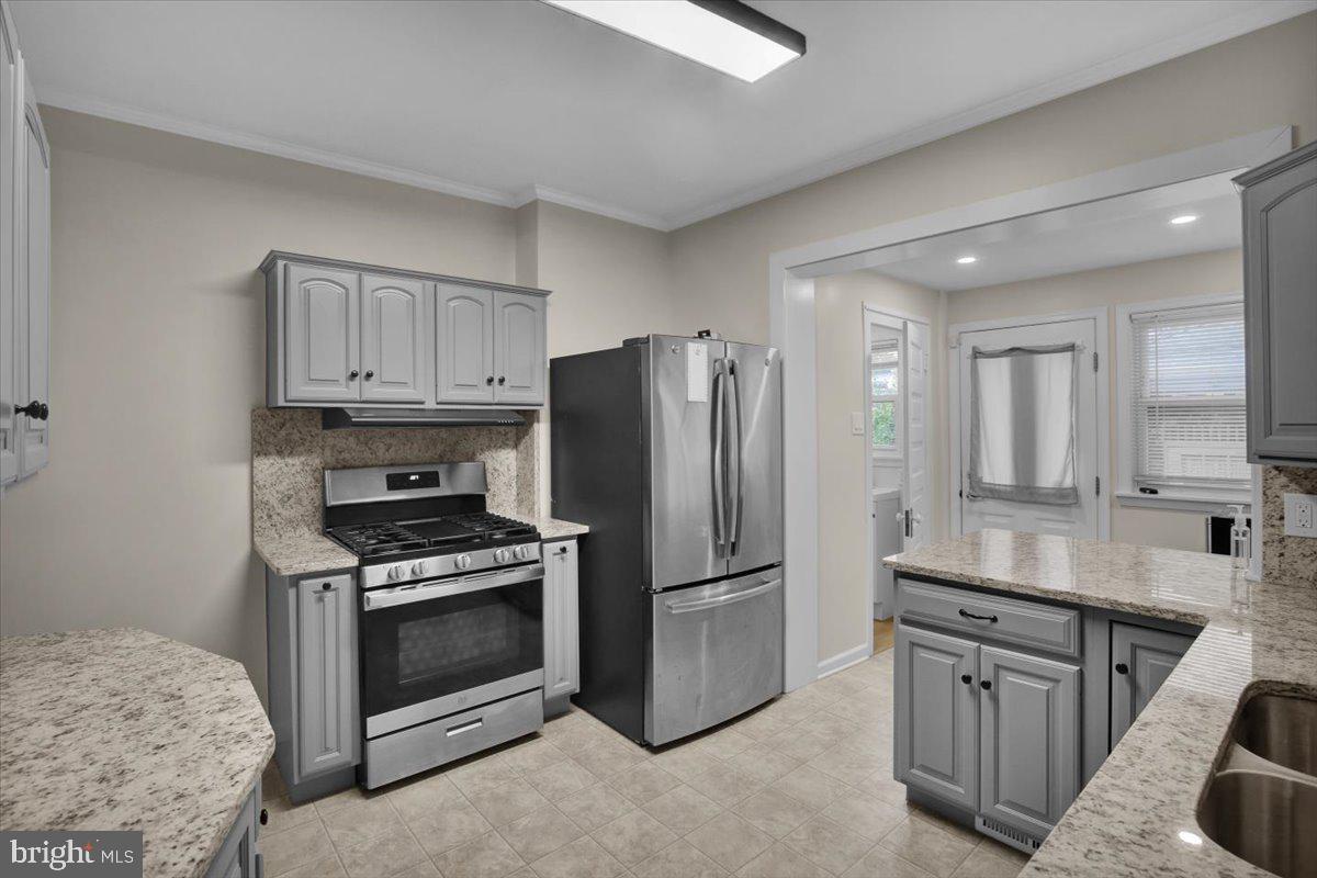 23 Trebor Pl Property Photo 9