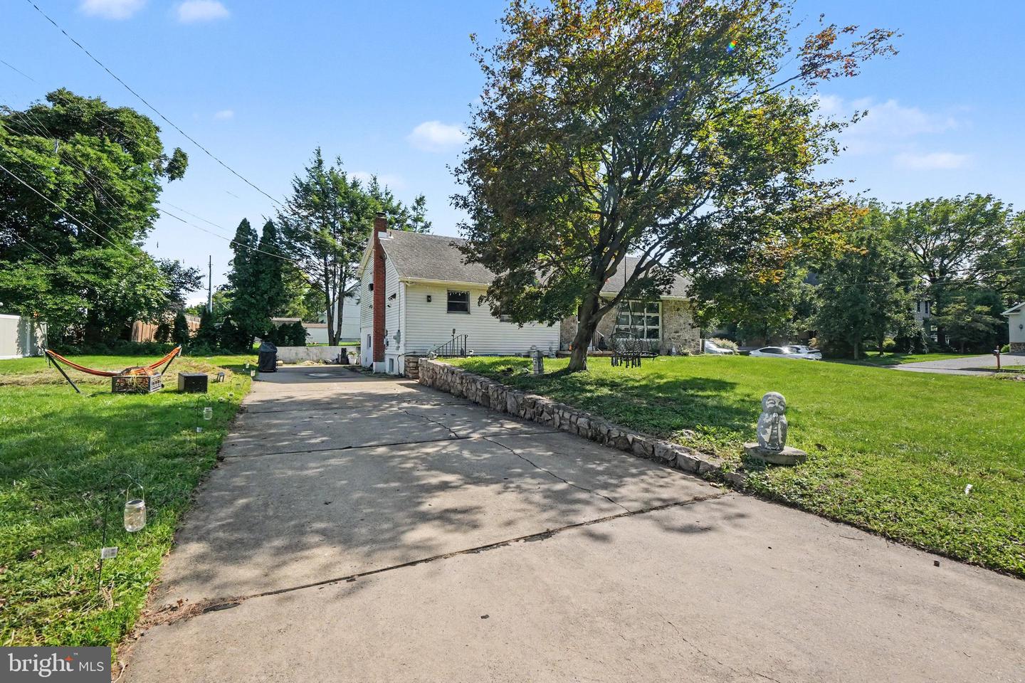 310 Kentucky Ave Property Photo 1