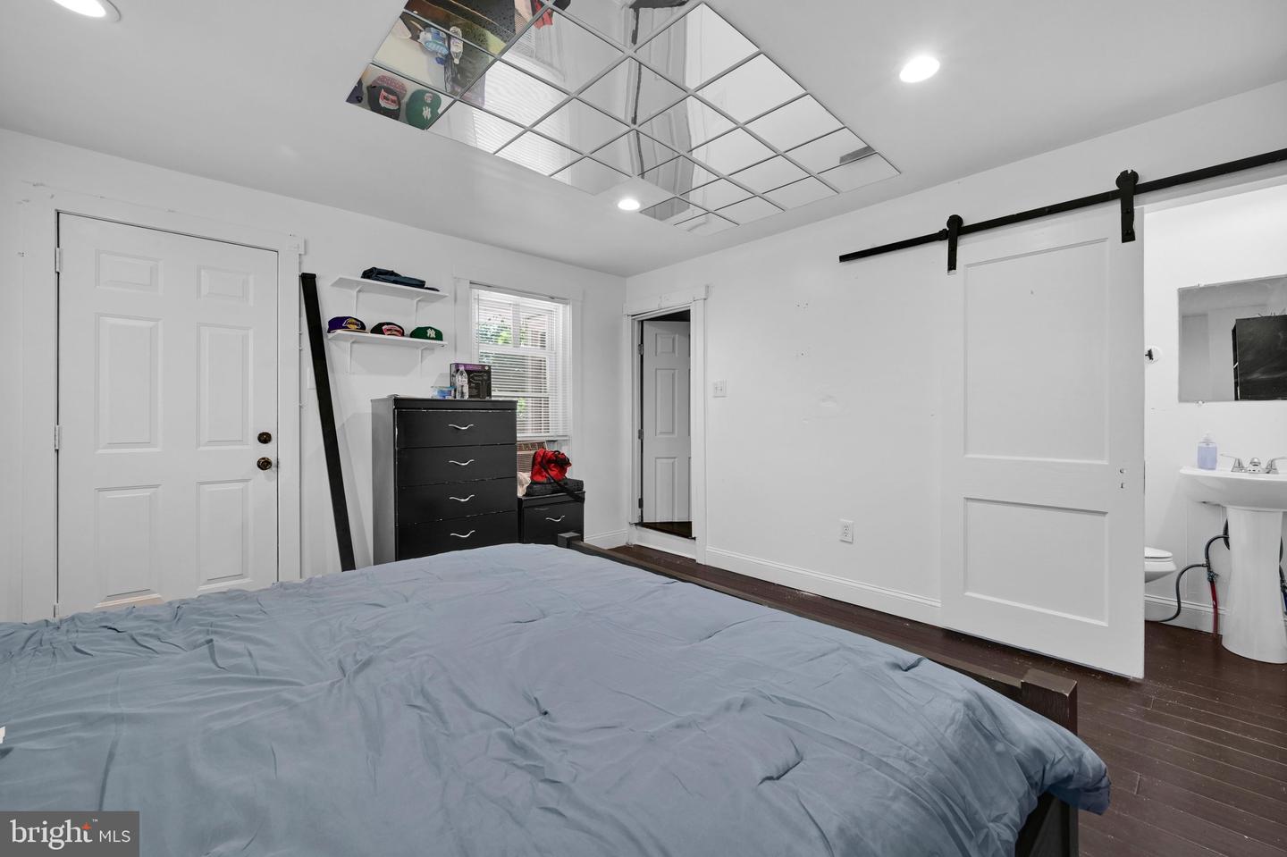 26 E Mohn St Property Photo 29