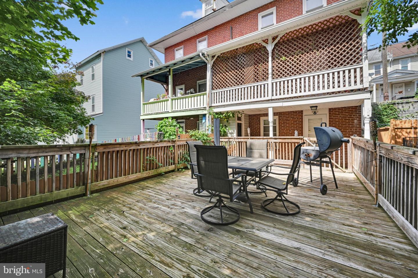 26 E Mohn St Property Photo 40