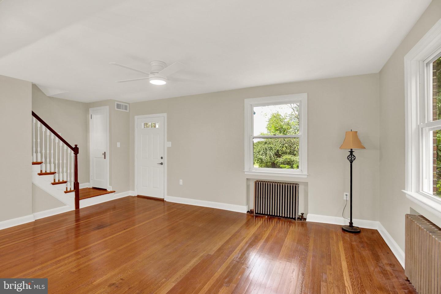 2302 Reading Blvd Property Photo 8