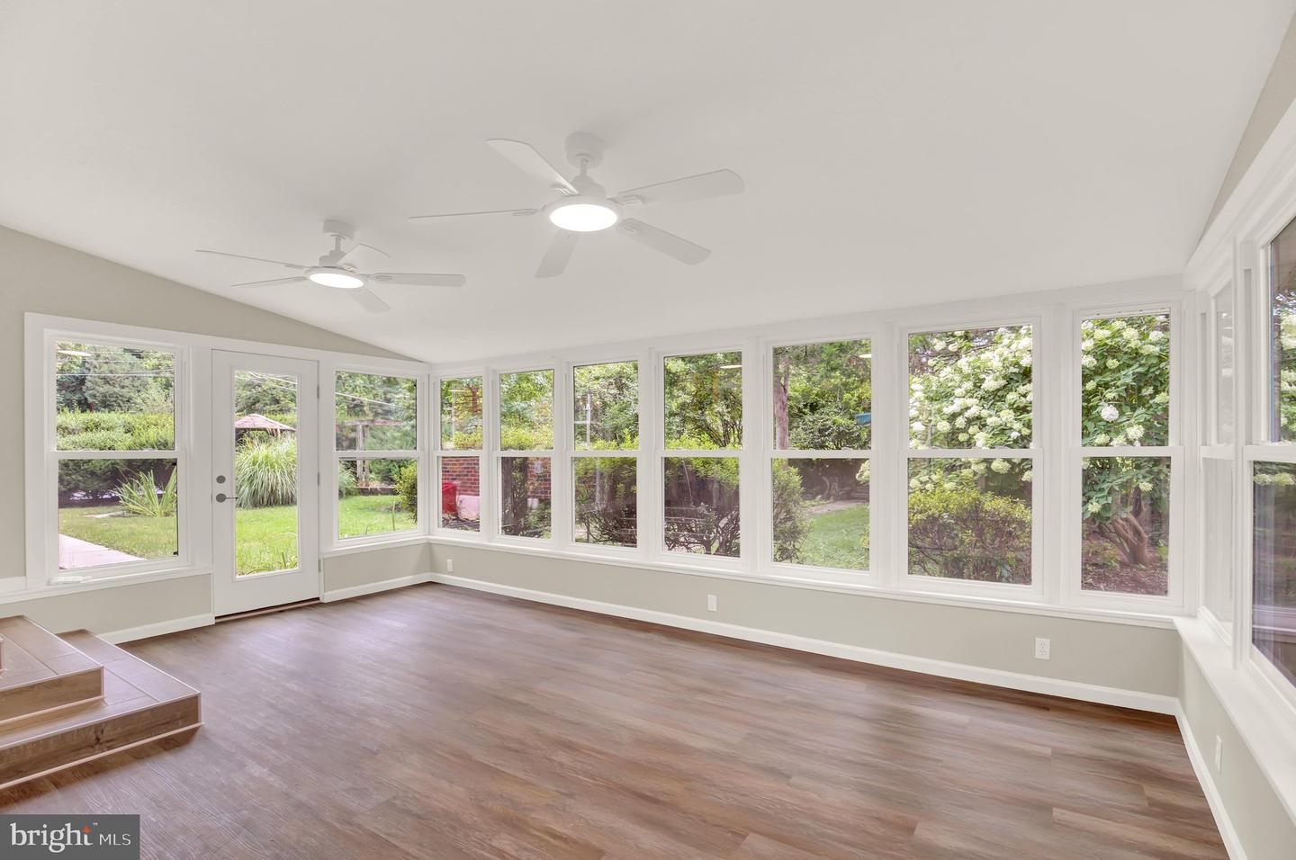 2302 Reading Blvd Property Photo 17