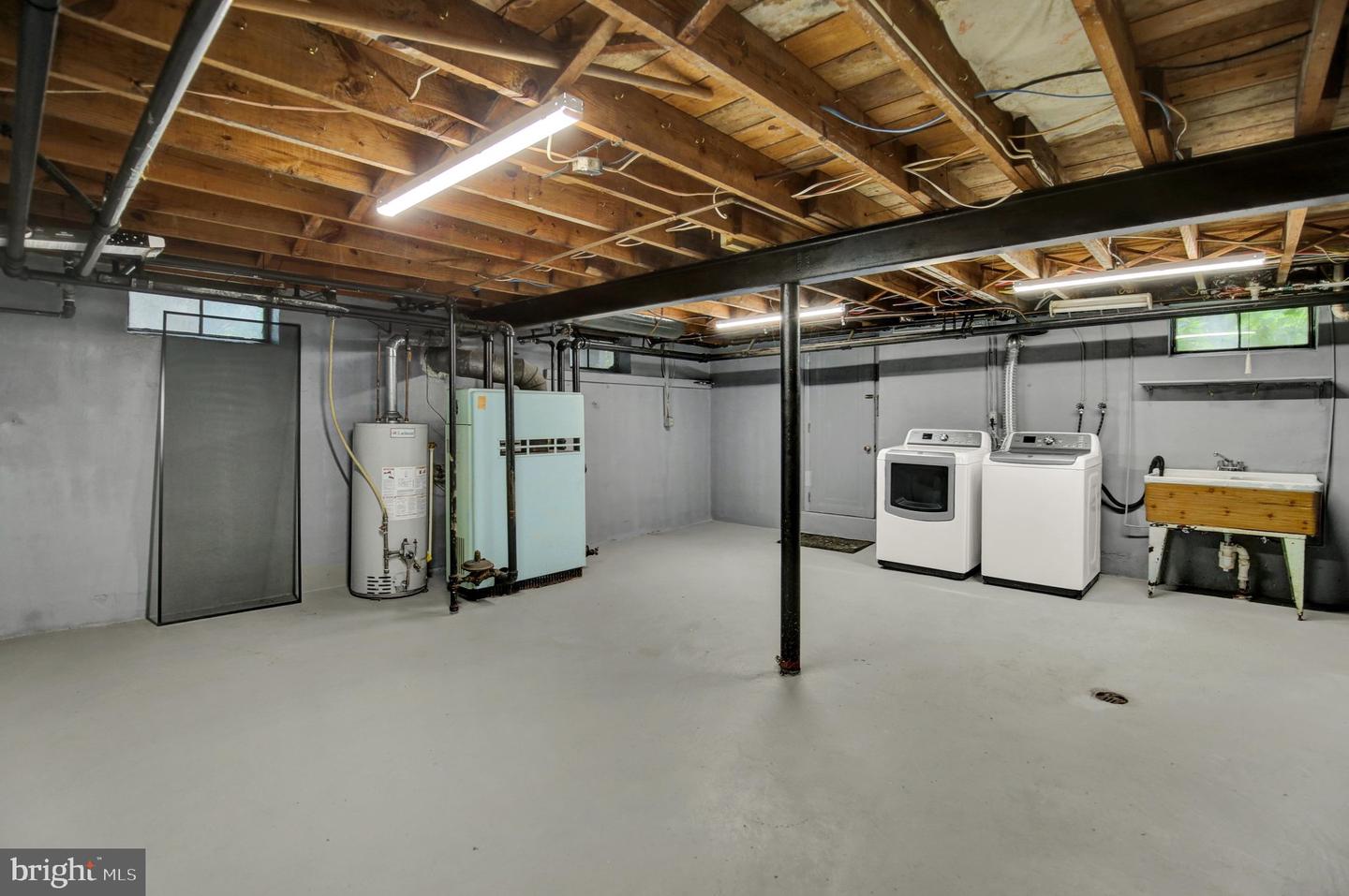 2302 Reading Blvd Property Photo 28