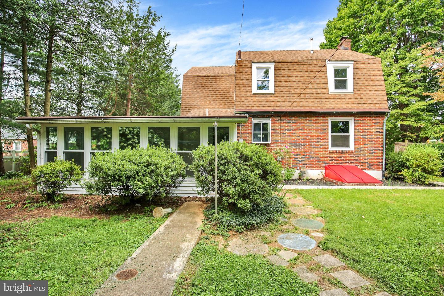 2302 Reading Blvd Property Photo 33