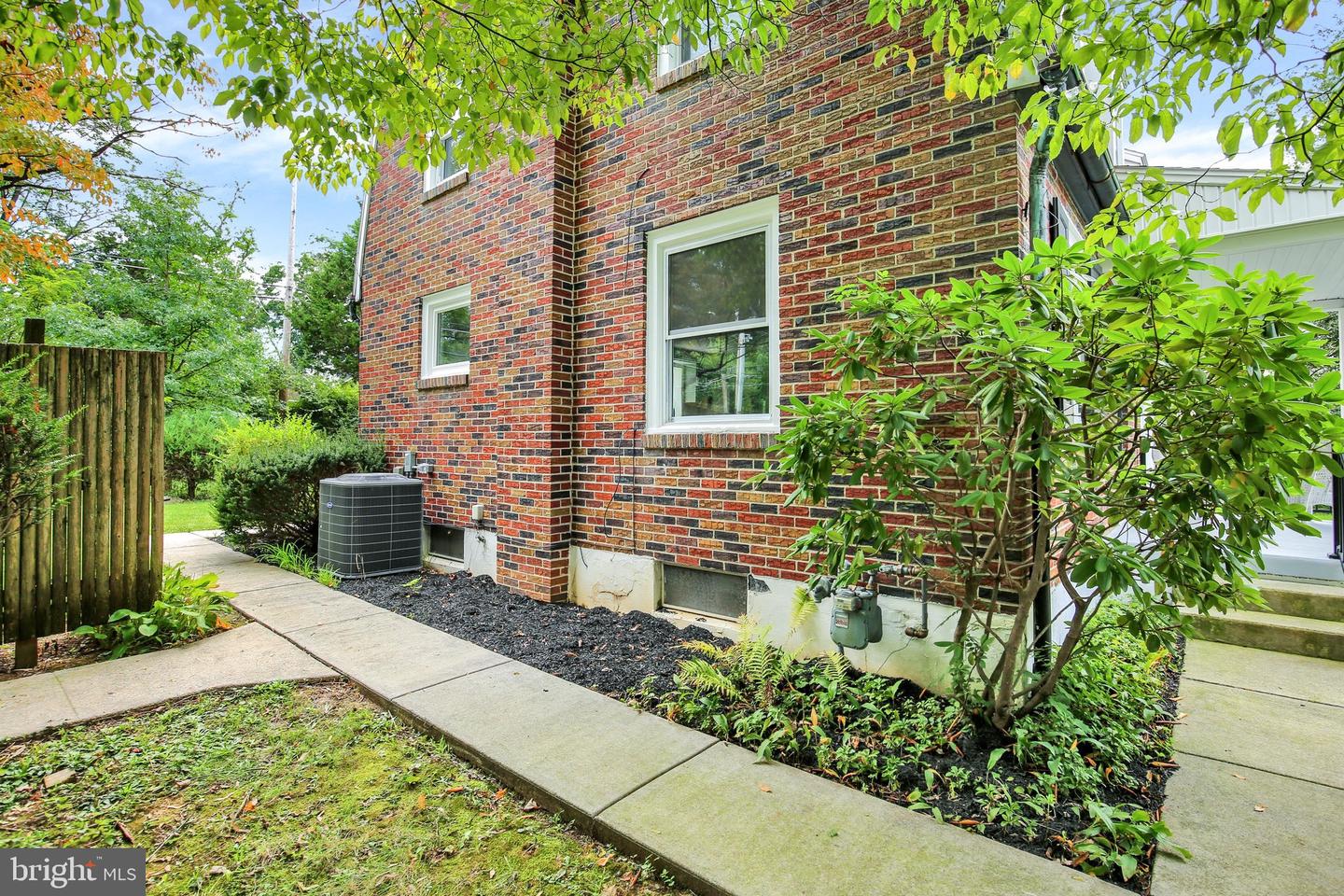 2302 Reading Blvd Property Photo 37