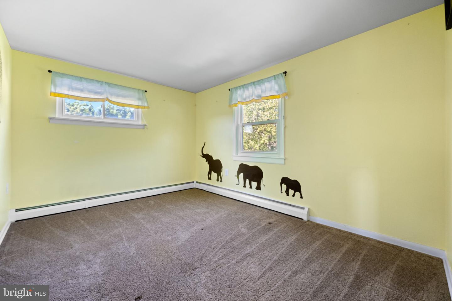 29 Dairy Ln Property Photo 21