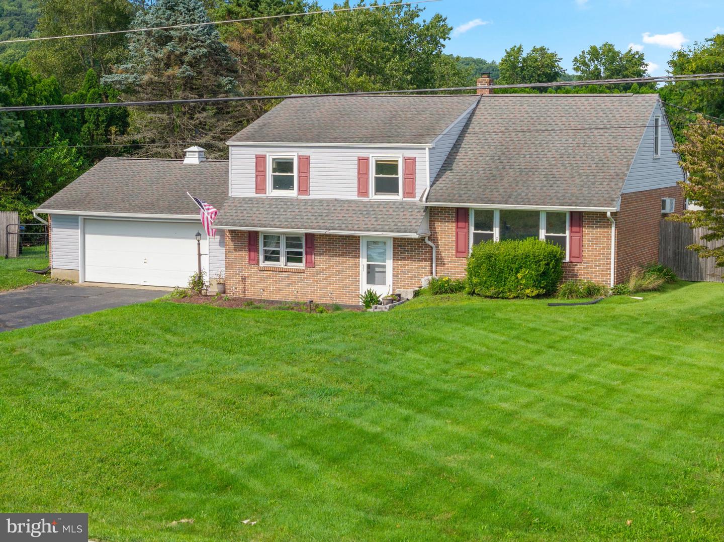 29 Dairy Ln Property Photo 30