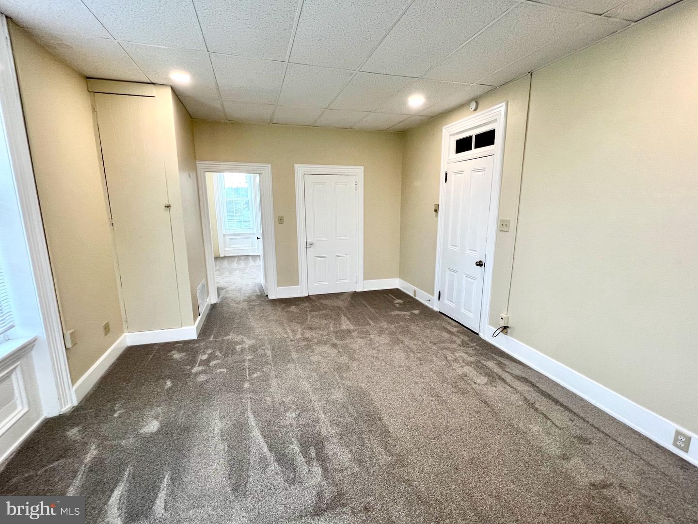 2 E Penn Ave #c Property Photo 4