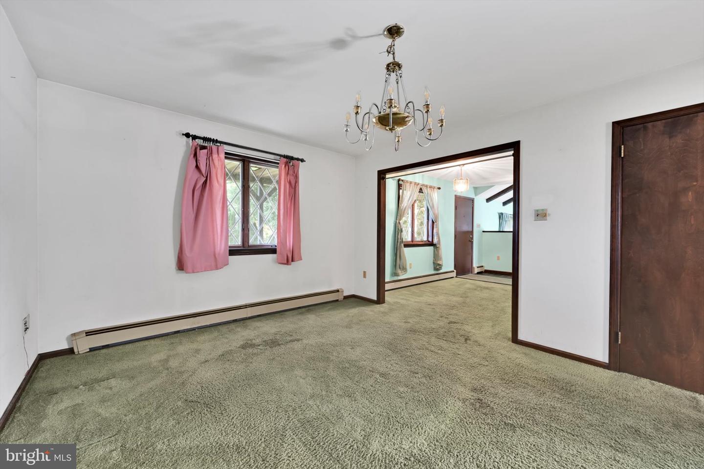 727 N Church Rd Property Photo 15