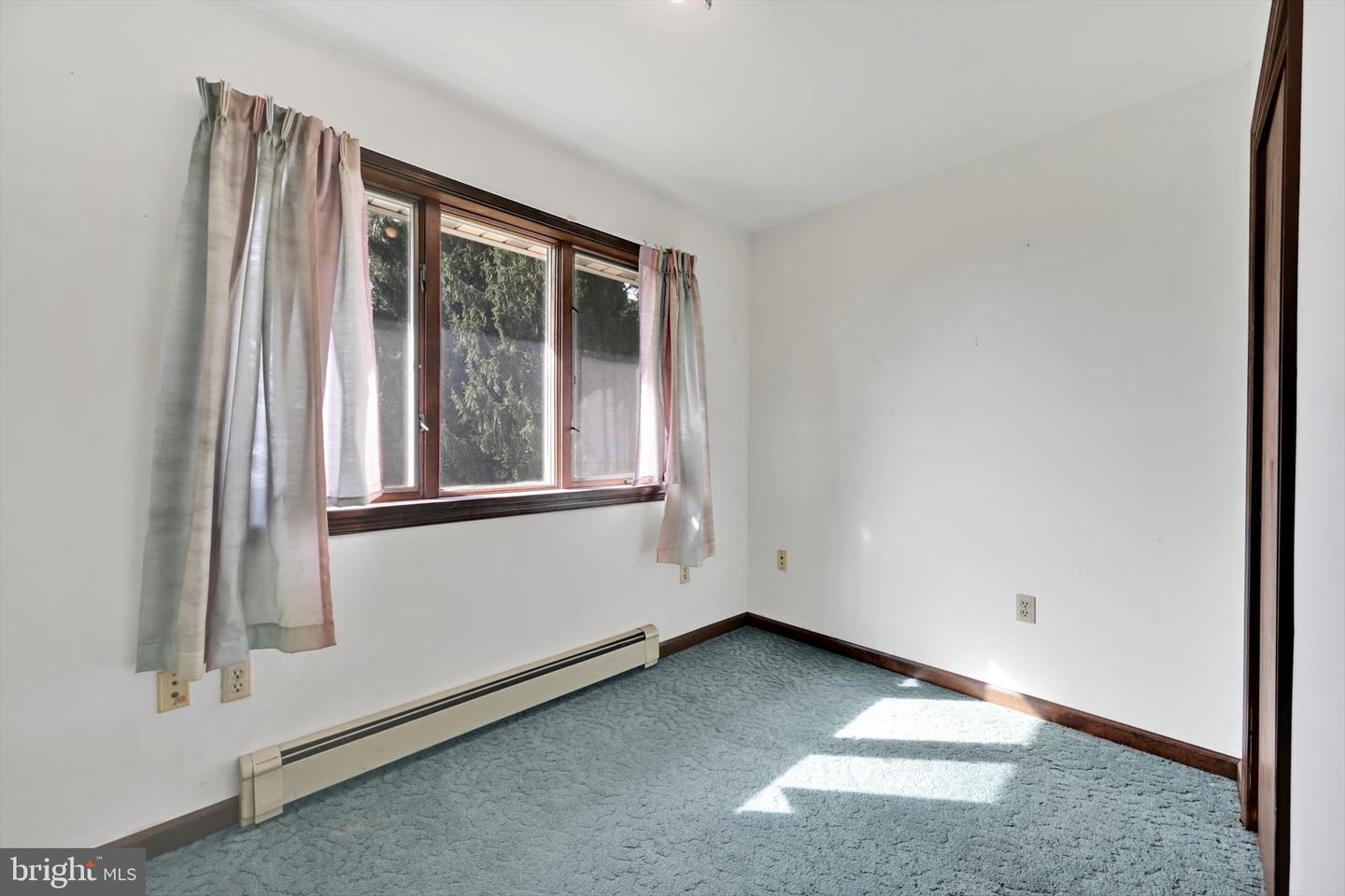 727 N Church Rd Property Photo 23