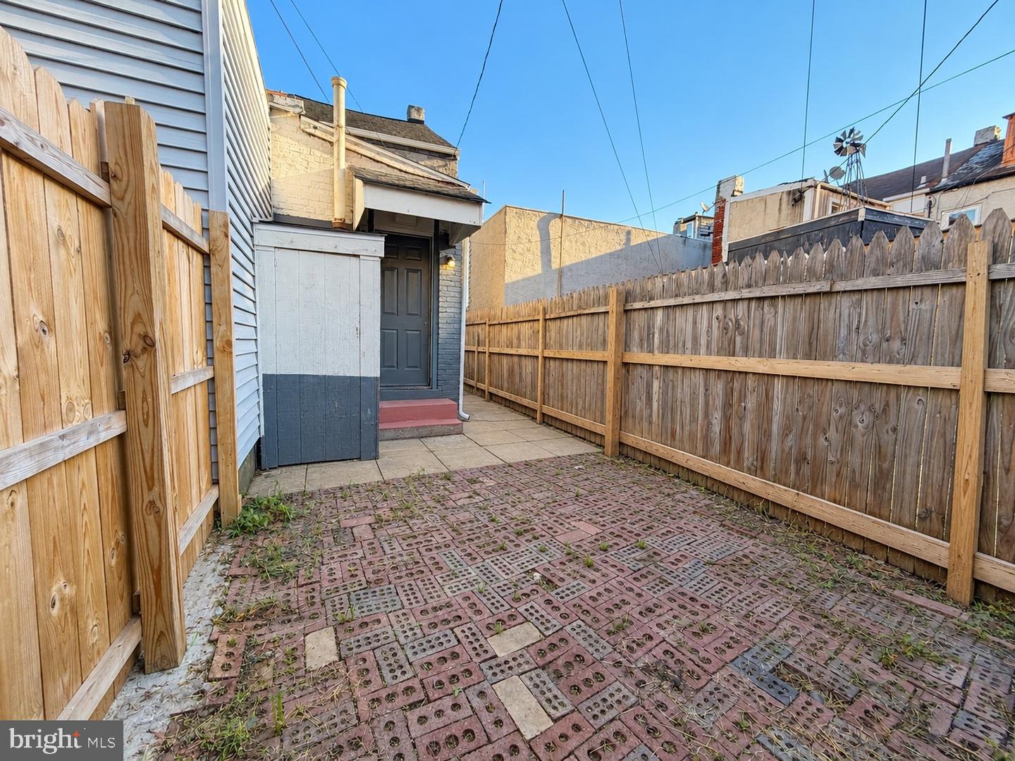 1056 Spruce St Property Photo 17