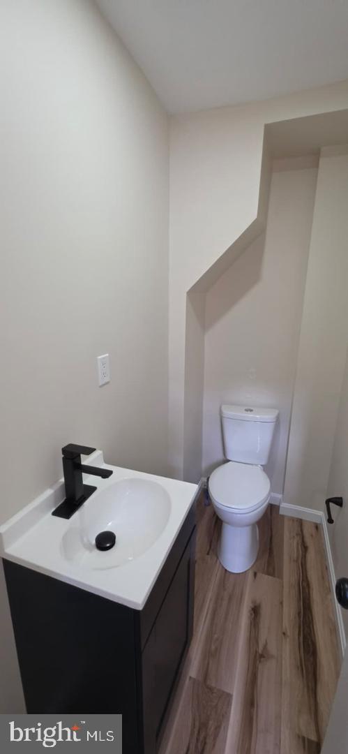 434 S 6th Property Photo 7