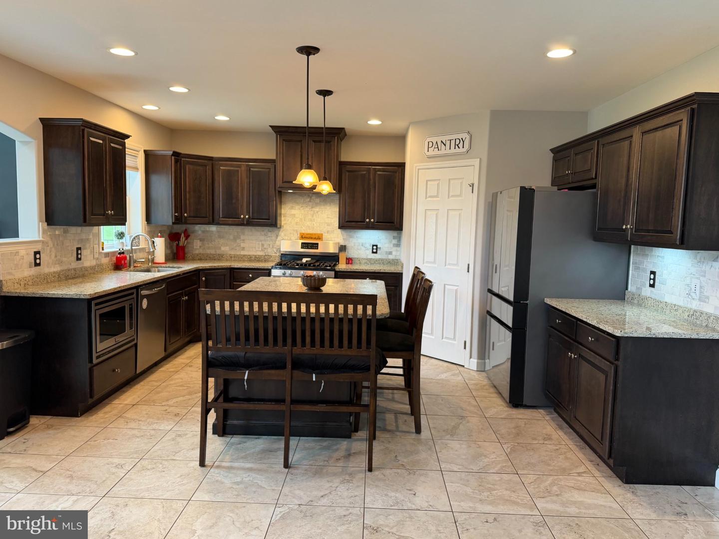 11 Merganser Dr Property Photo 2