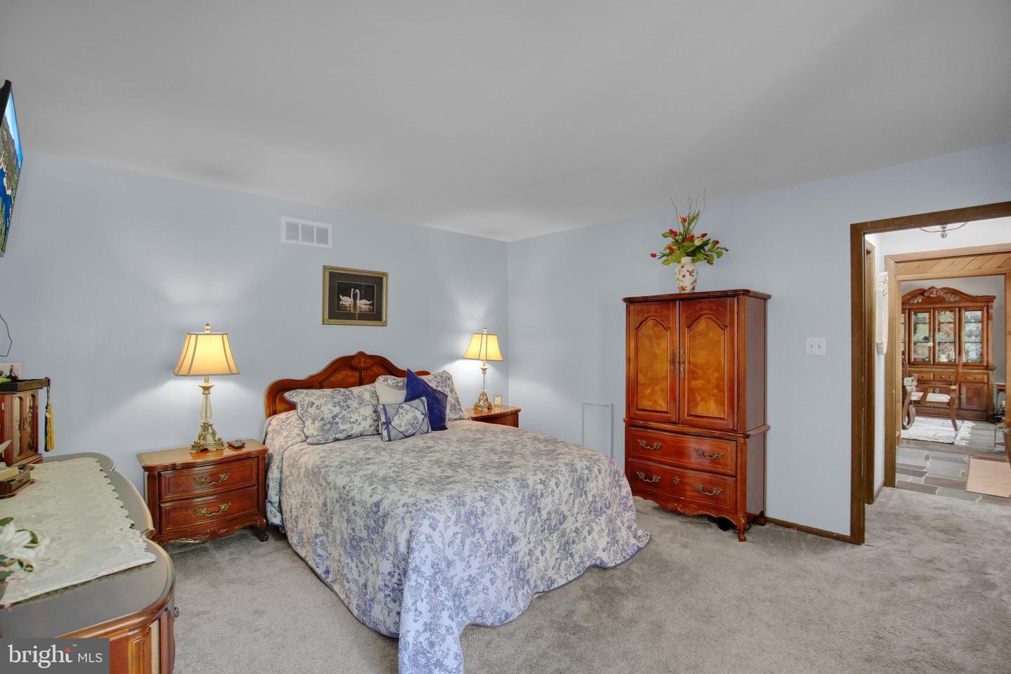 176 Imperial Dr Property Photo 14