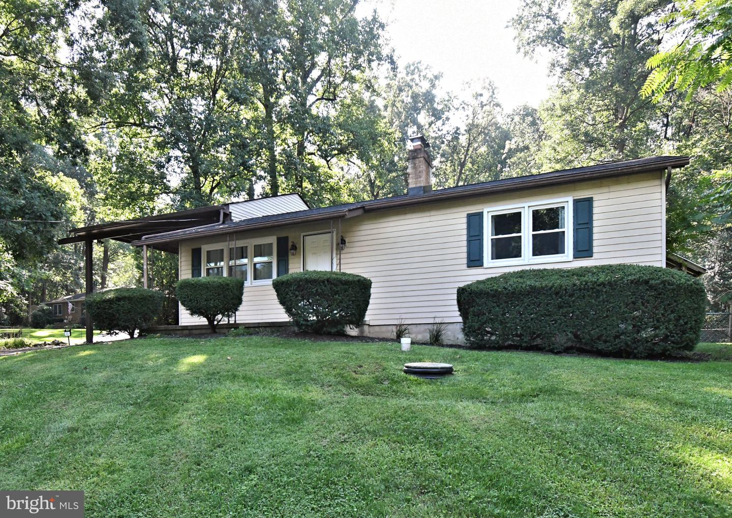 83 Pricetown Rd Property Photo 3
