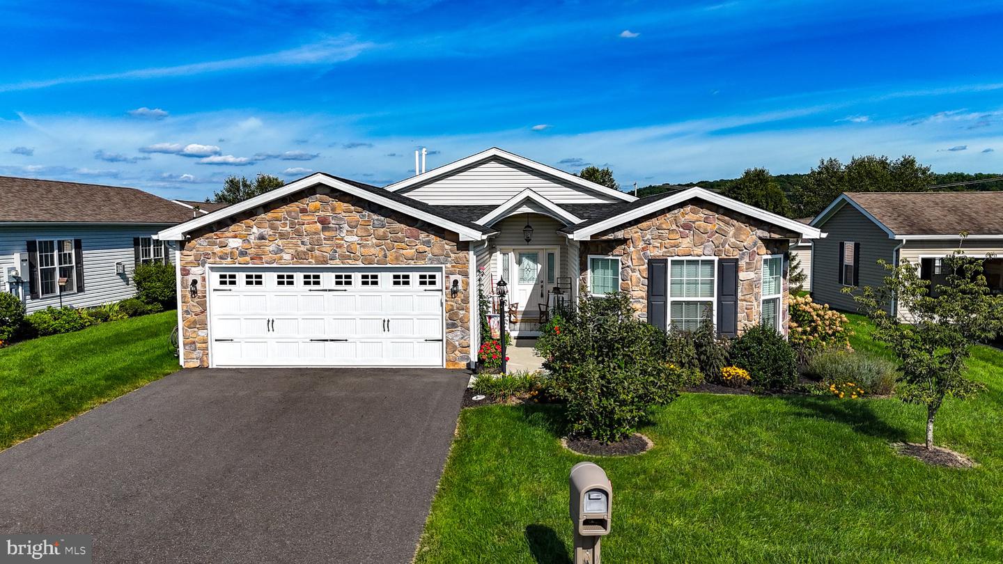 45 Cormorant Dr Property Photo 1