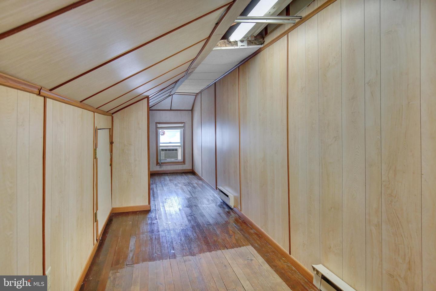 2524 Grant St Property Photo 20