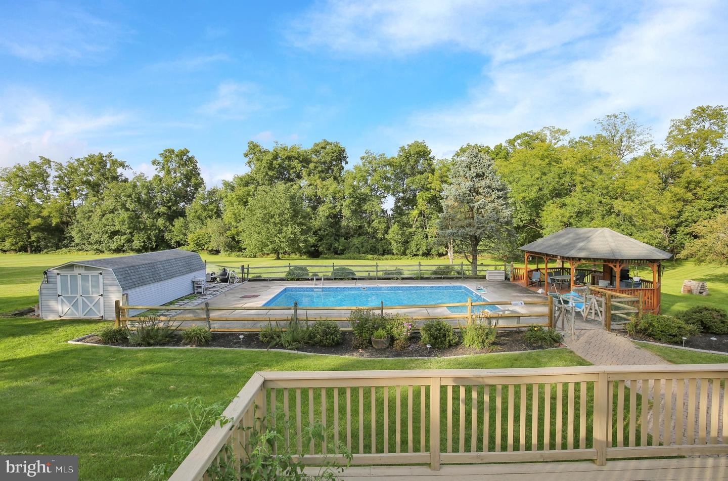 1046 Cross Keys Rd Property Photo 10