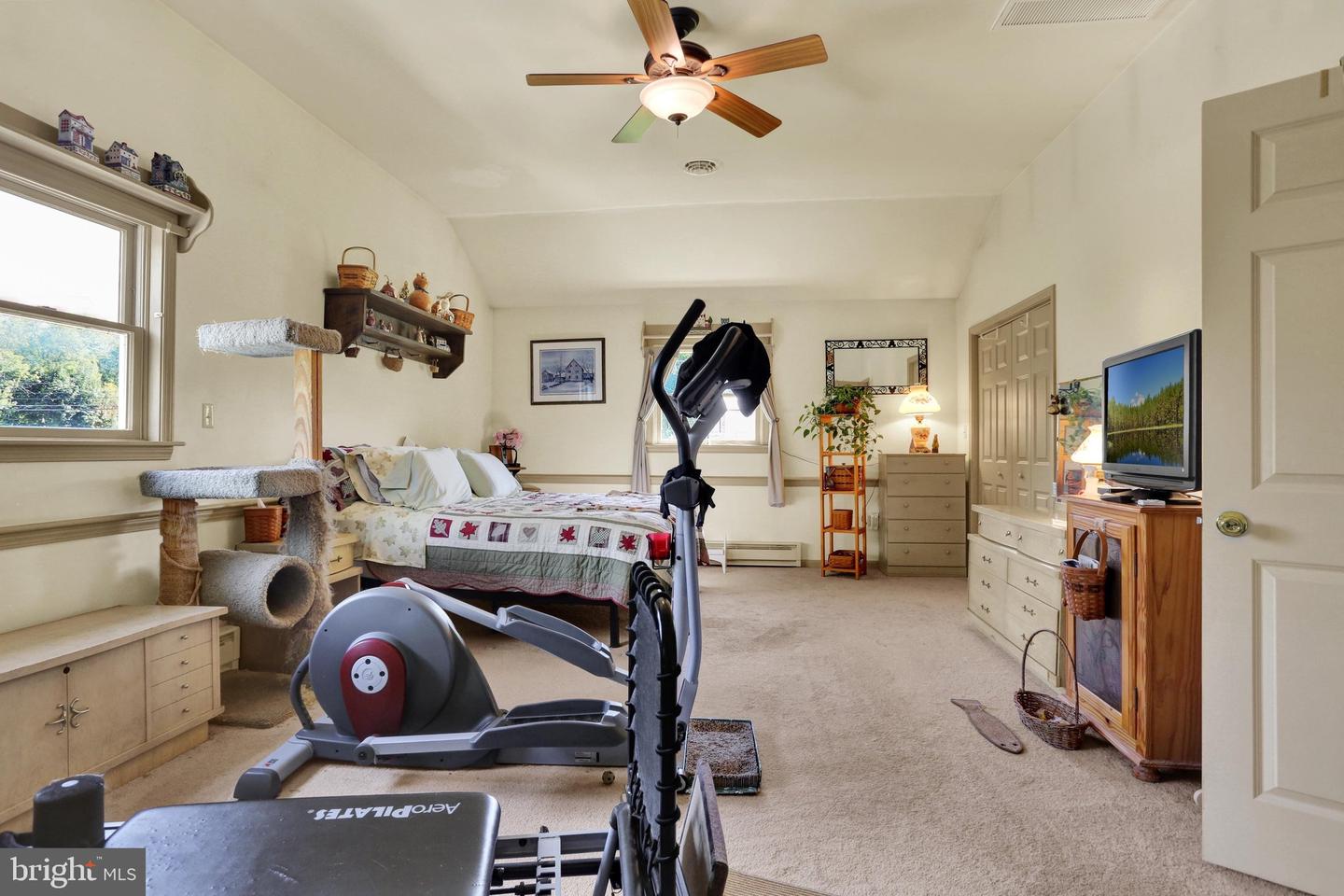 1046 Cross Keys Rd Property Photo 37