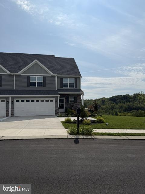 125 SUNGLO DR