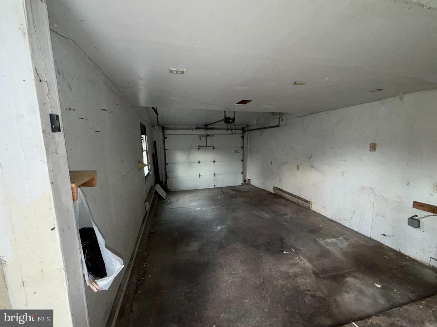 556 S 4th St Property Photo 15