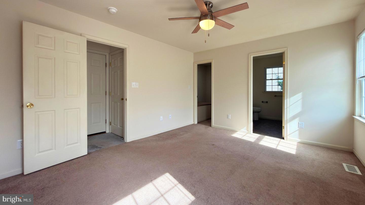 12 Oswego Ln Property Photo 12