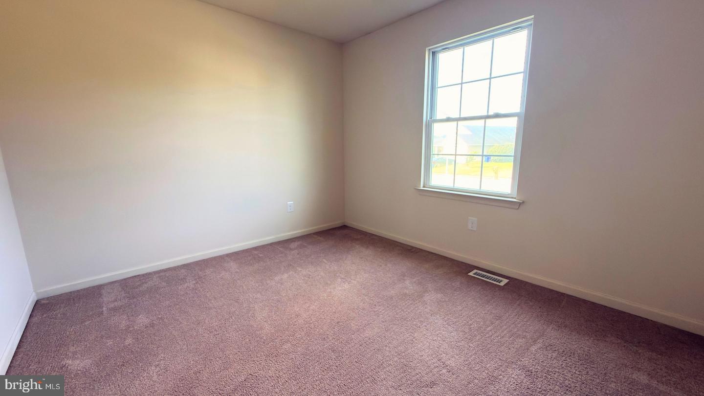 12 Oswego Ln Property Photo 16