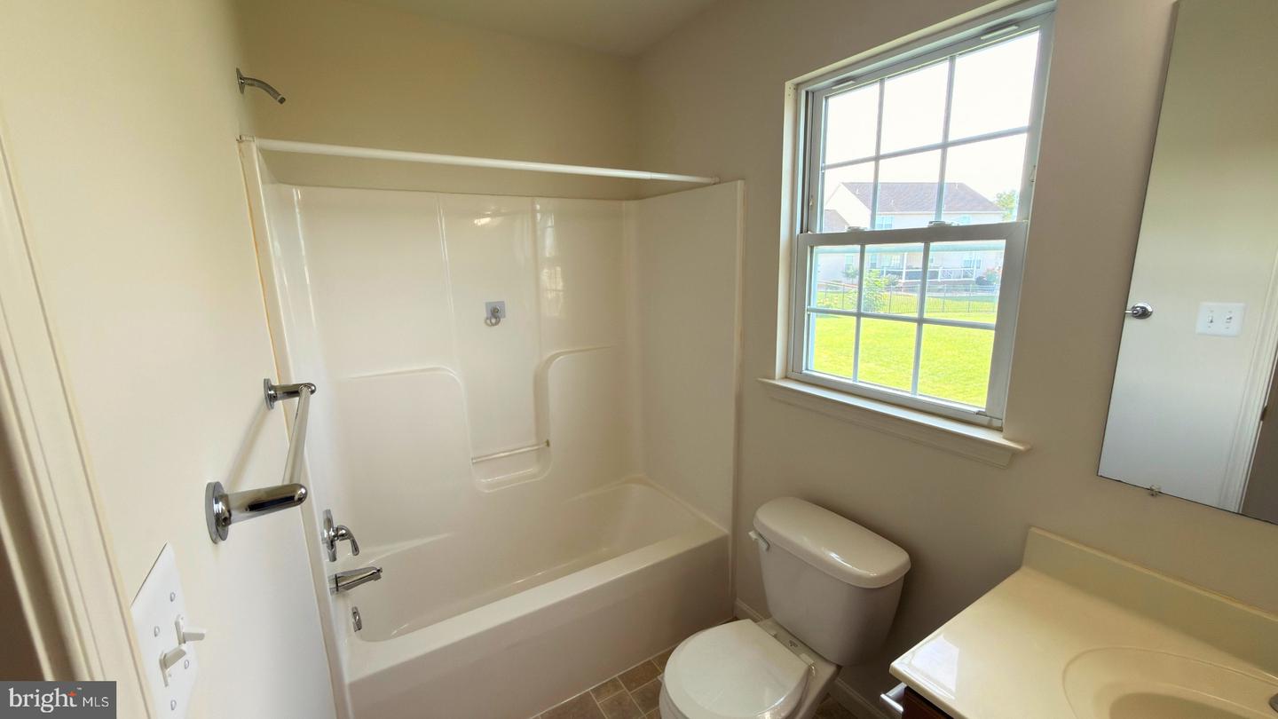 12 Oswego Ln Property Photo 20