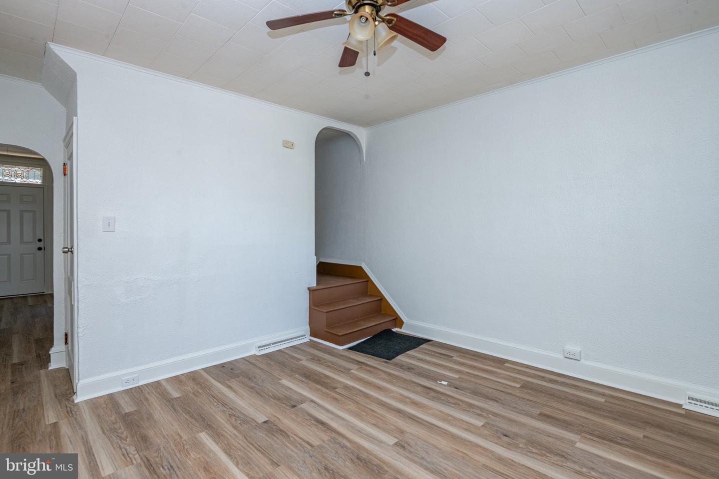 1519 Fairview St Property Photo 7