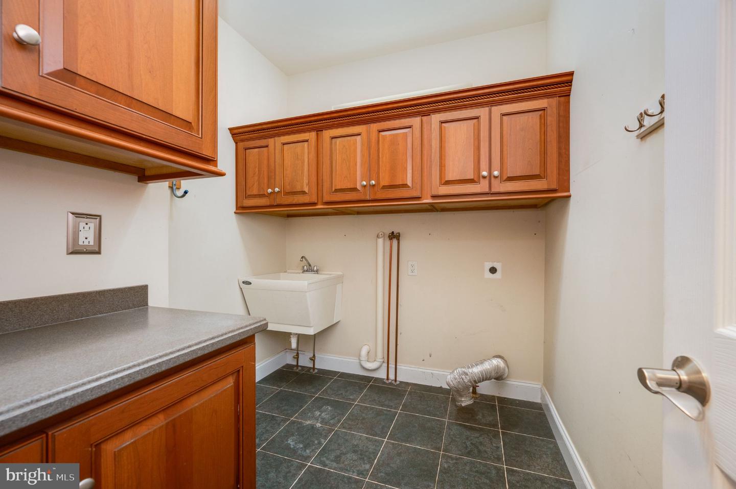 231 Hawkview Ct Property Photo 46