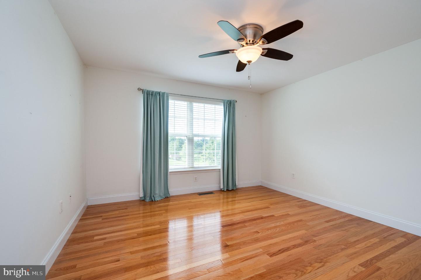 231 Hawkview Ct Property Photo 55