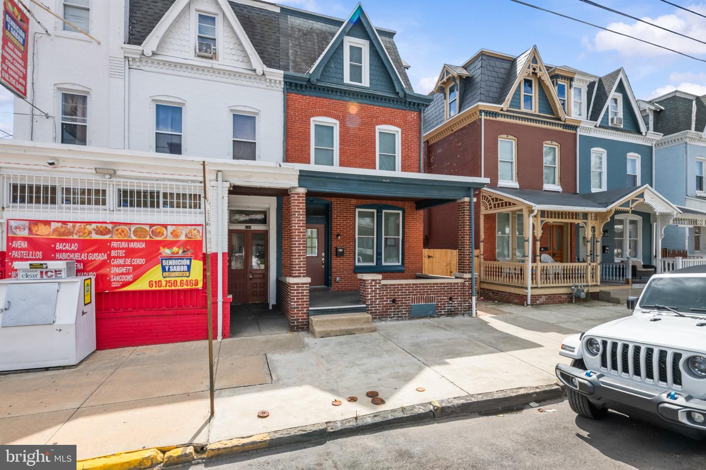 142 Oley St Property Photo 4