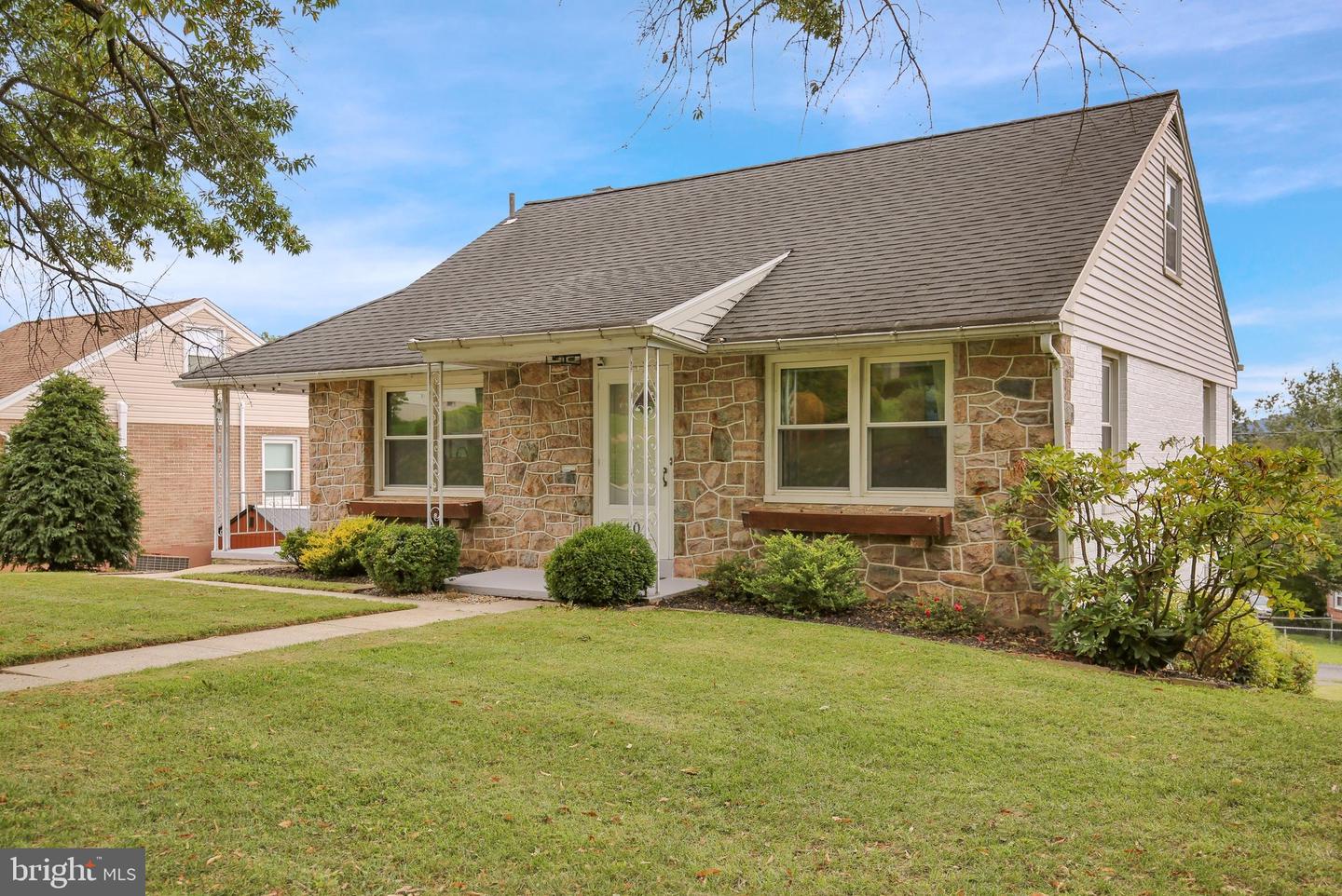 80 Wyomissing Hills Blvd Property Photo 1