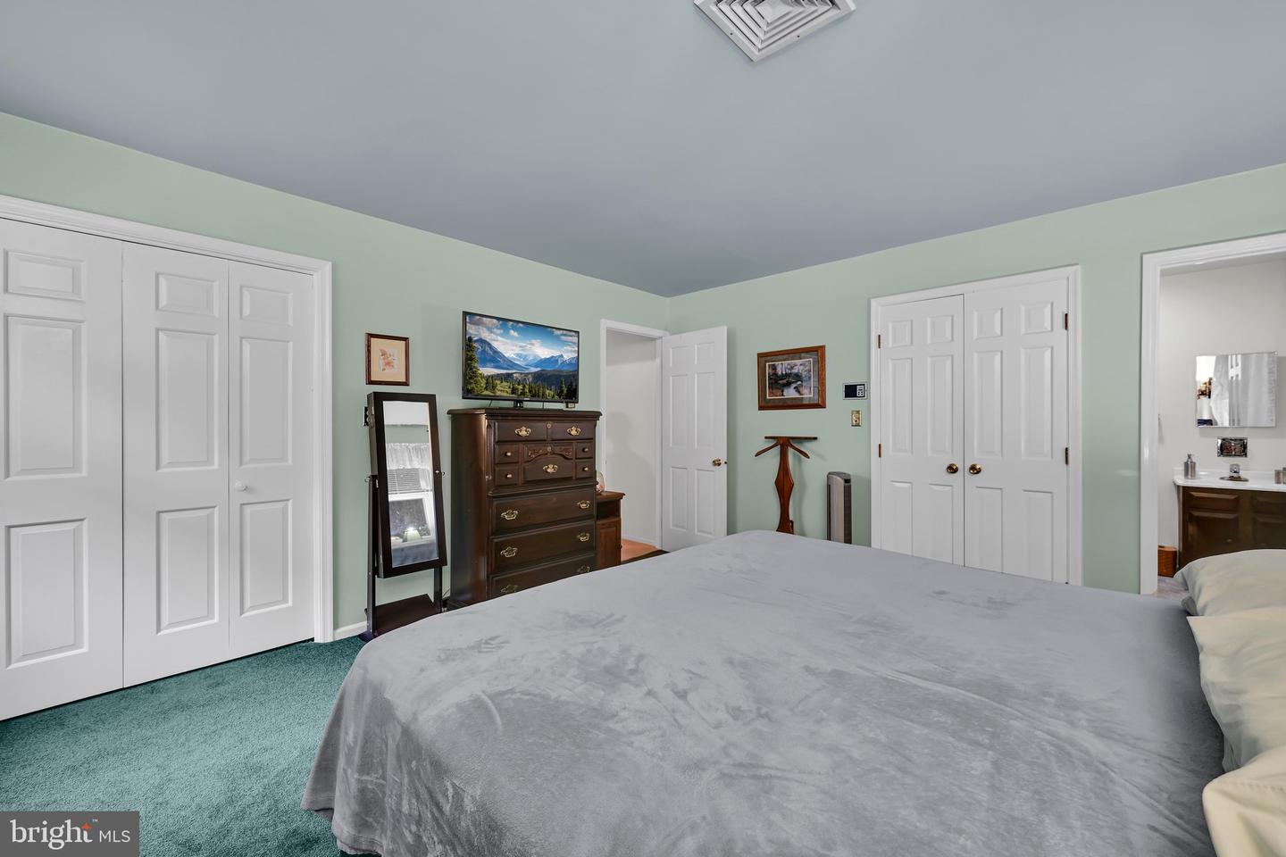 404 Hill Cir Property Photo 11