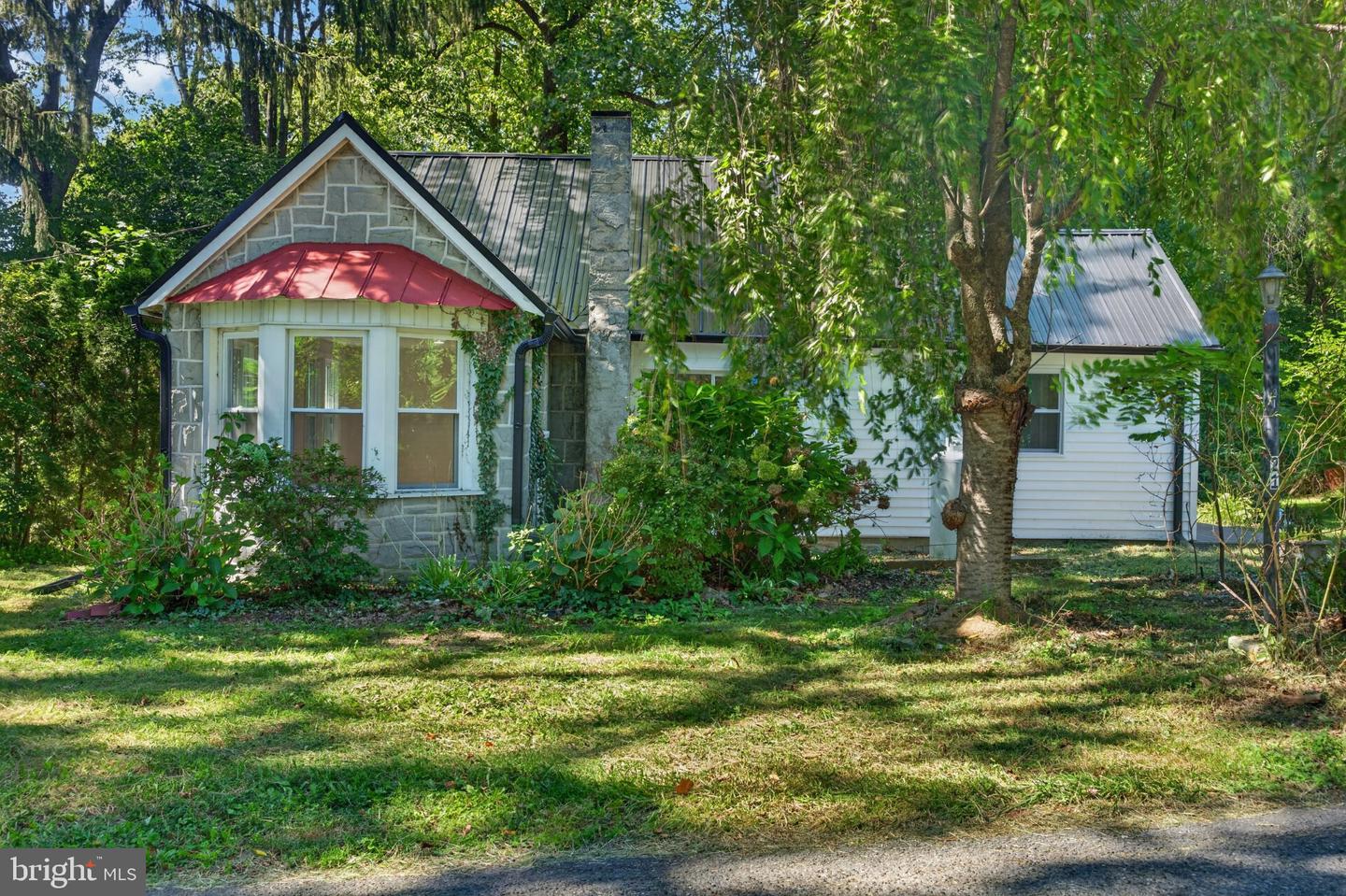 21 Silver Swallow Rd Property Photo 1