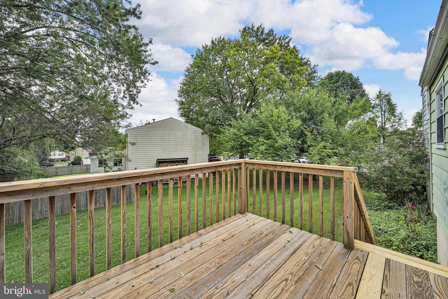 15 Elm St Property Photo 34