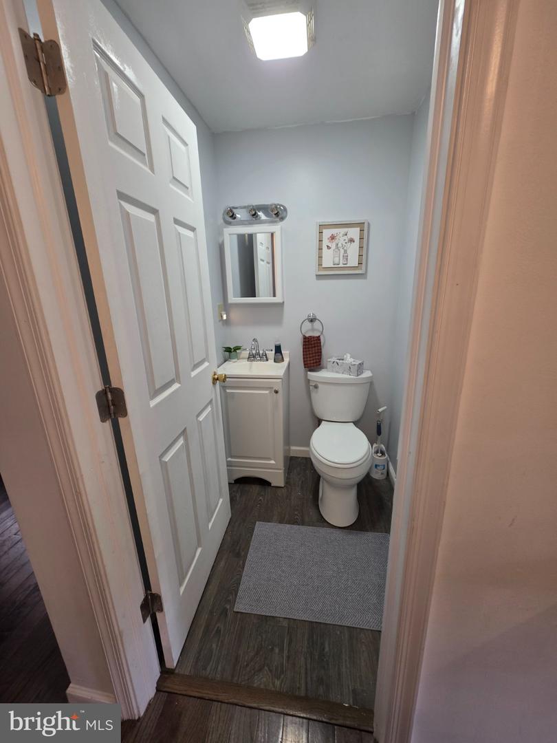203 Cinder St Property Photo 10