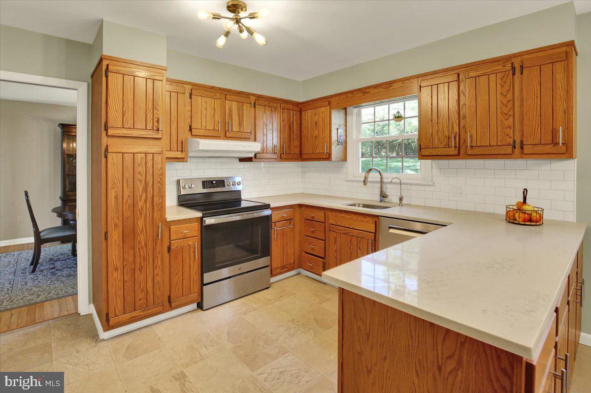 1616 Sherwood Rd Property Photo 13