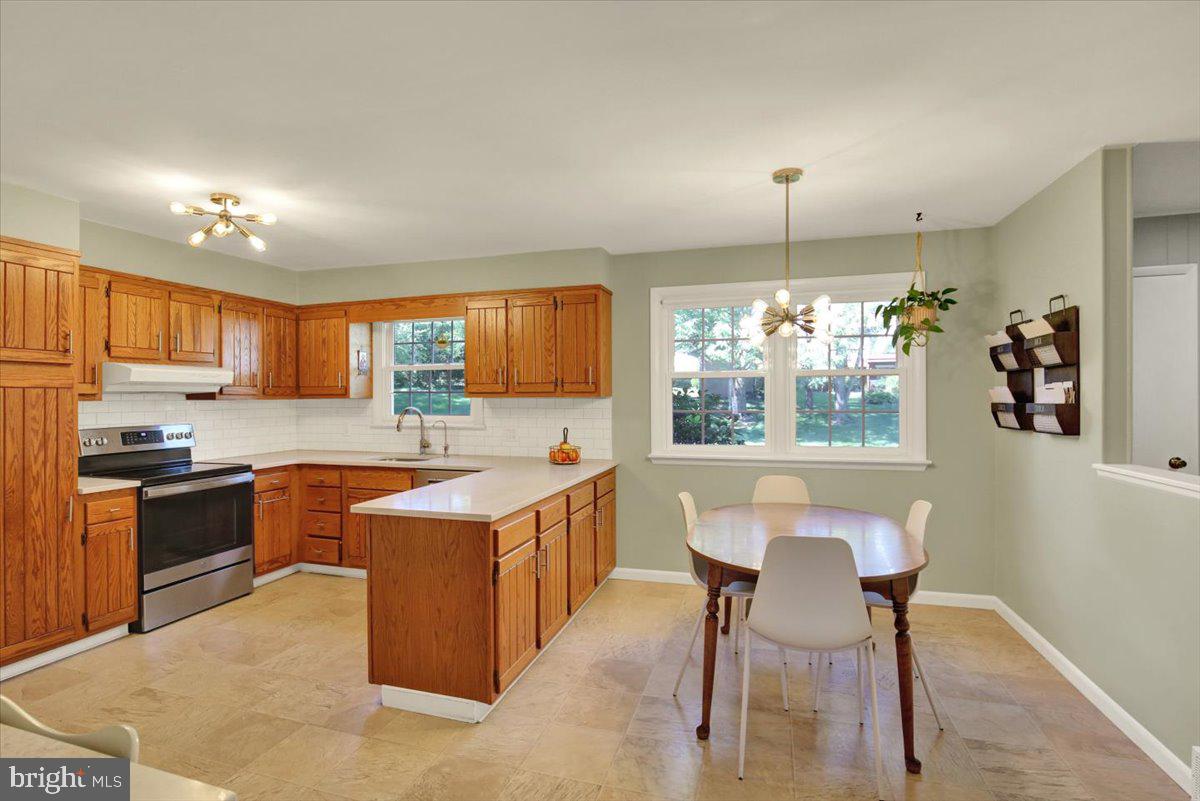 1616 Sherwood Rd Property Photo 14