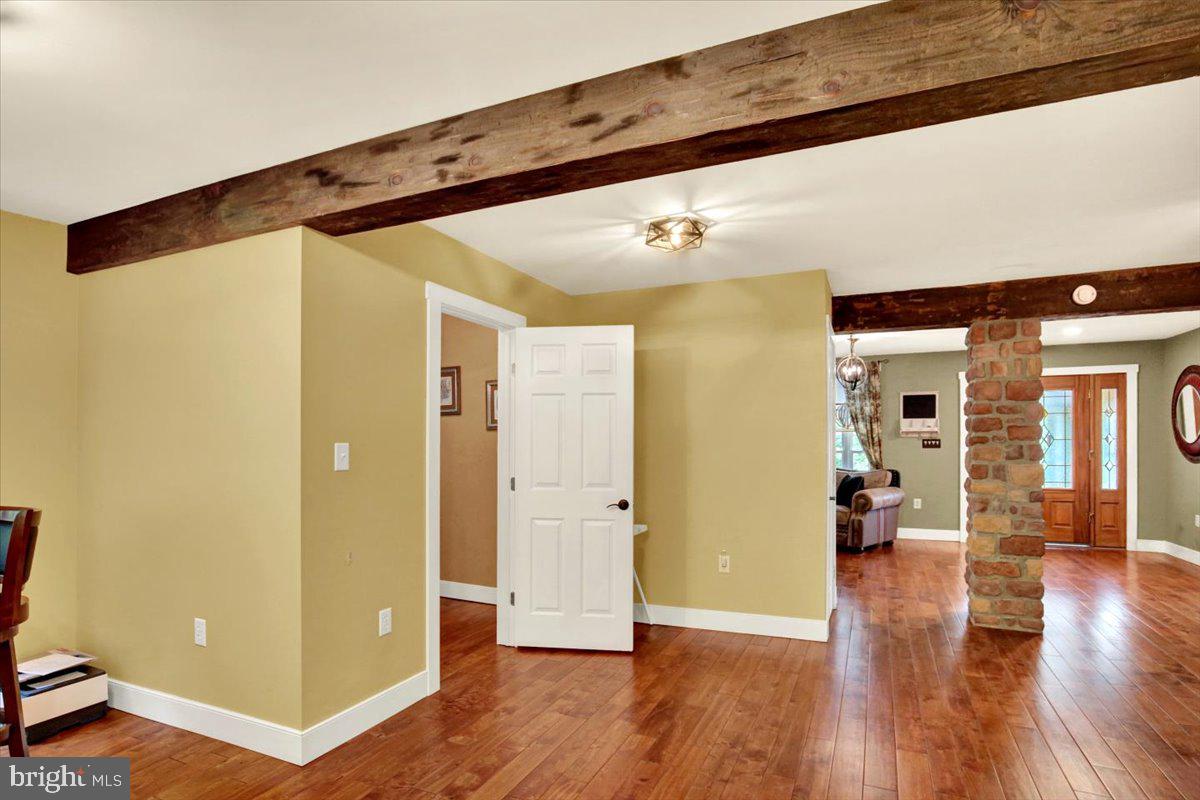 200 Tumbleweed Way Property Photo 17
