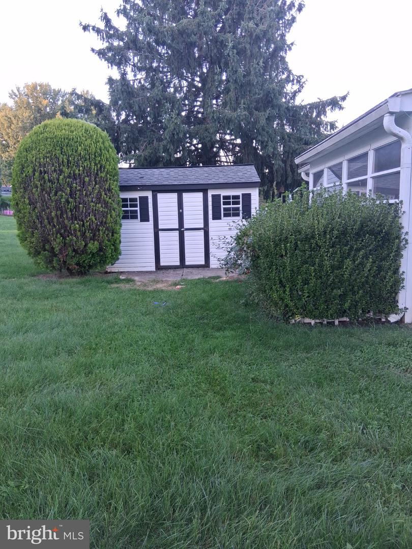 168 Butternut Court Property Photo 29