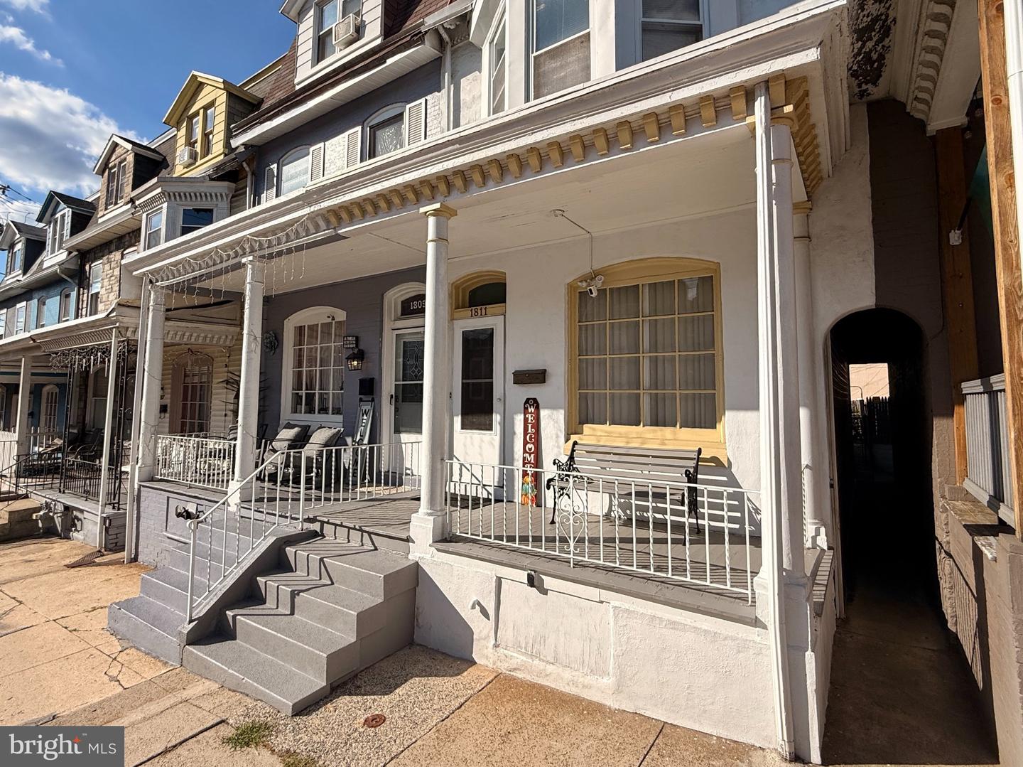 1811 Perkiomen Ave Property Photo 3